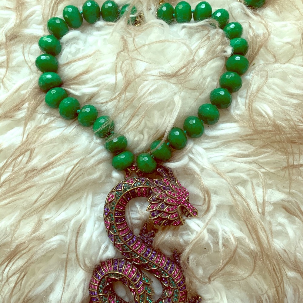 HEIDI DAUS ~ Dragon Necklace ❤️